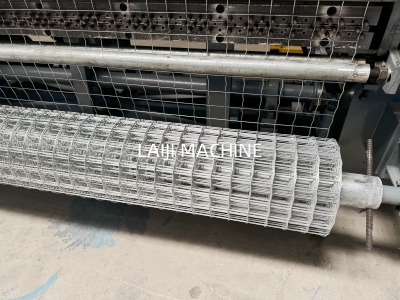 3-6 mm Yüksək Sürətli Tam Avtomatik Təhlükəsizlik Hasar Paneli Tel Mesh Qaynaqlı Qaynaq Maşını